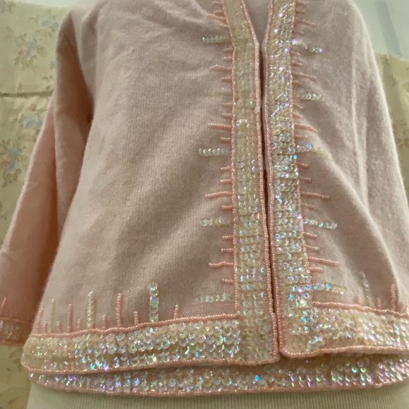 Exquisite Pastel Pink Sparkly Sweater Set - Picture 10 of 12